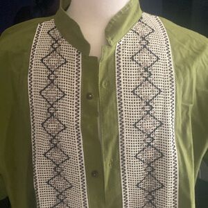 Guayabera Men’s shirt size  XX
